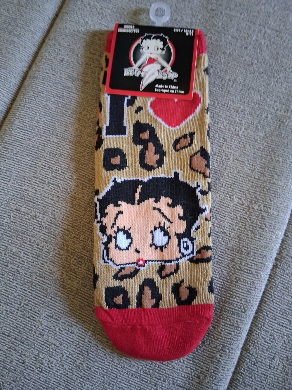 Betty Boop Womens Leopard Print Socks with Red Accents Sz 9 - 11